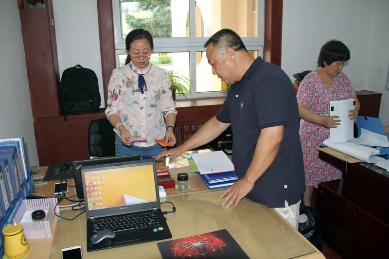 �������ʹ���-׷�󿵽�,����һ������