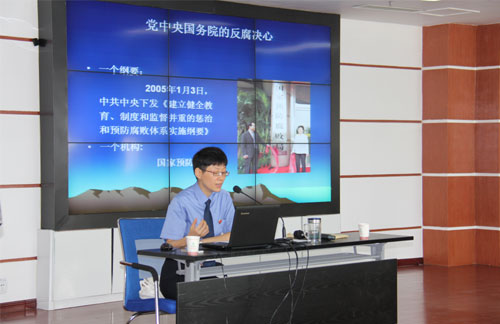 �������ʹ���-׷�󿵽�,����һ������