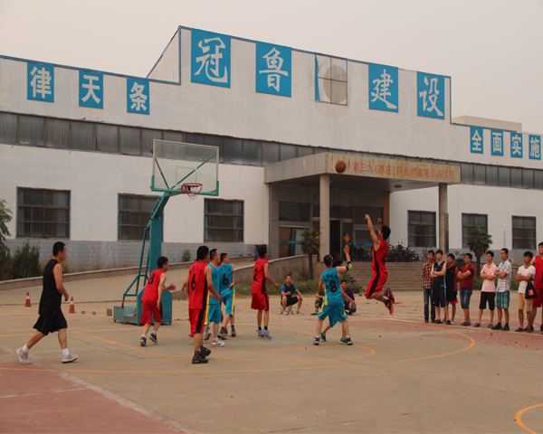 �������ʹ���-׷�󿵽�,����һ������