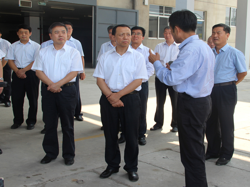 �������ʹ���-׷�󿵽�,����һ������