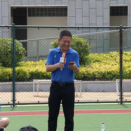 �������ʹ���-׷�󿵽�,����һ������