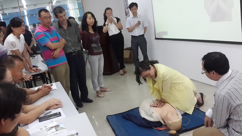 �������ʹ���-׷�󿵽�,����һ������