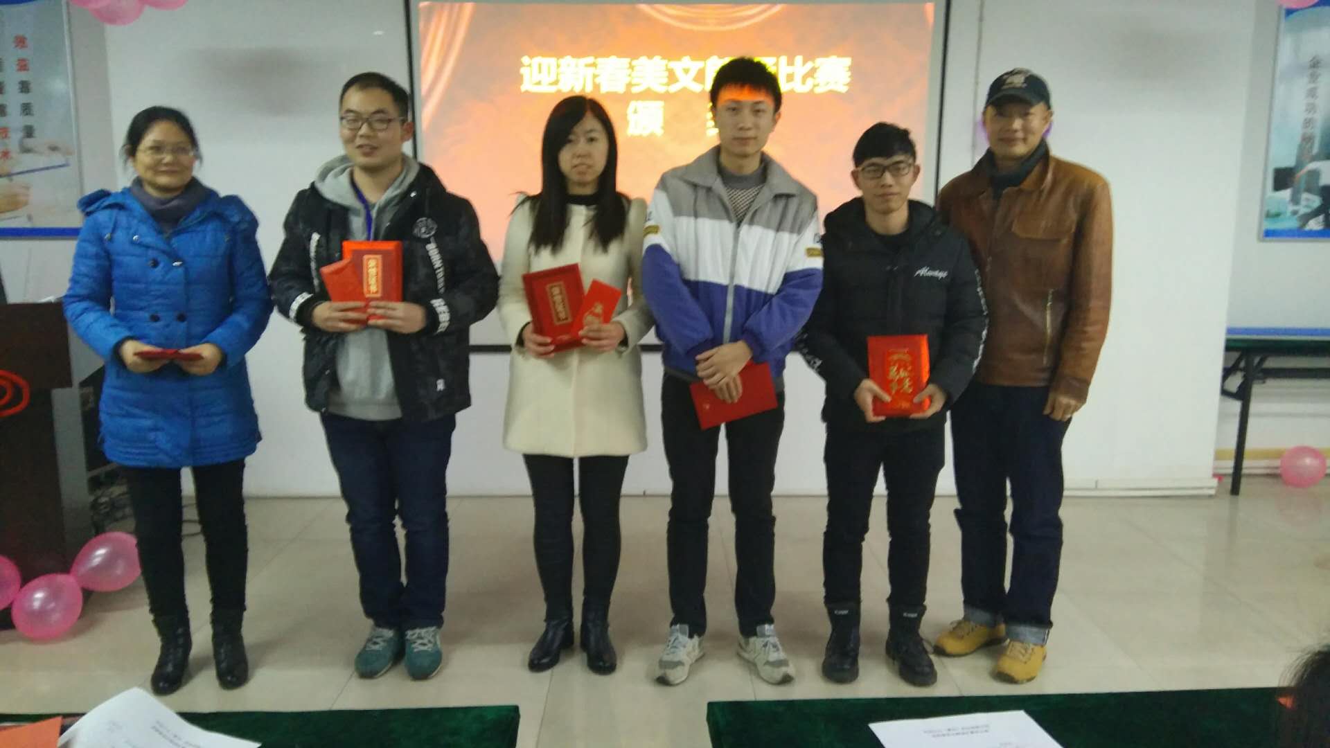 �������ʹ���-׷�󿵽�,����һ������