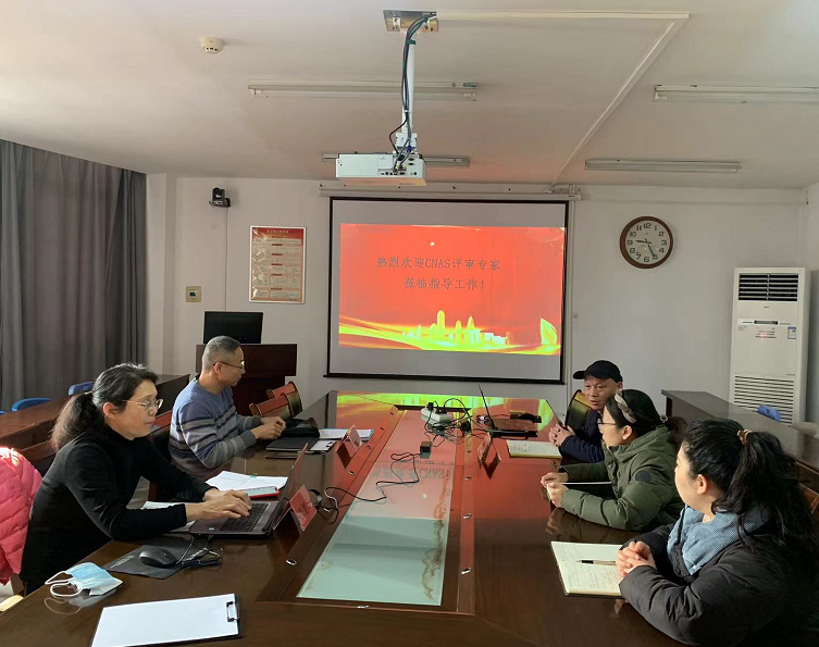 �������ʹ���-׷�󿵽�,����һ������