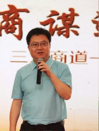 �������ʹ���-׷�󿵽�,����һ������