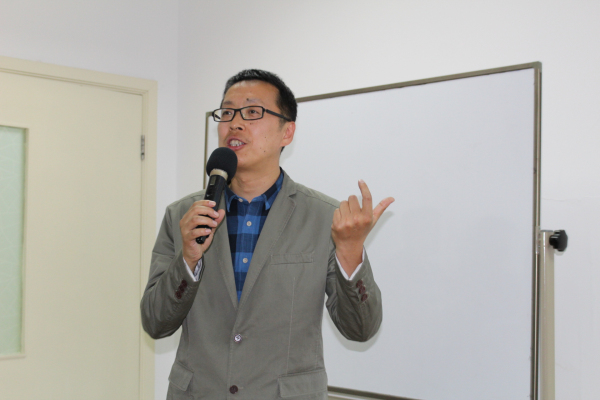 �������ʹ���-׷�󿵽�,����һ������