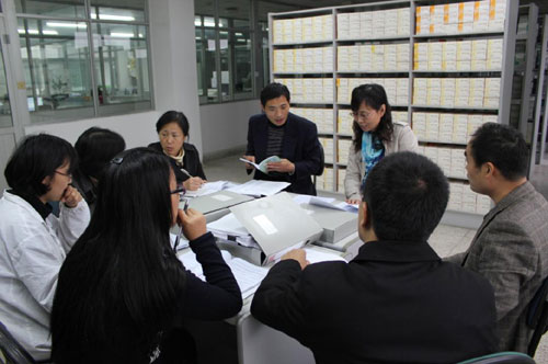 �������ʹ���-׷�󿵽�,����һ������