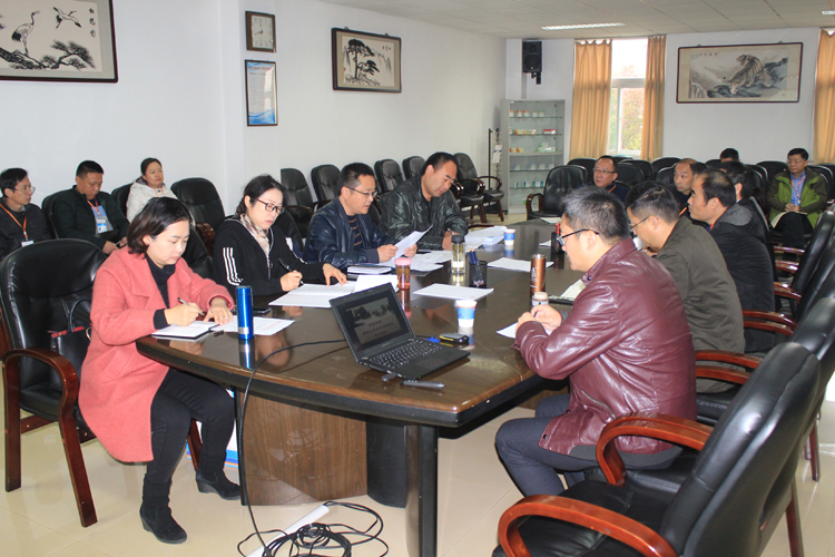 �������ʹ���-׷�󿵽�,����һ������