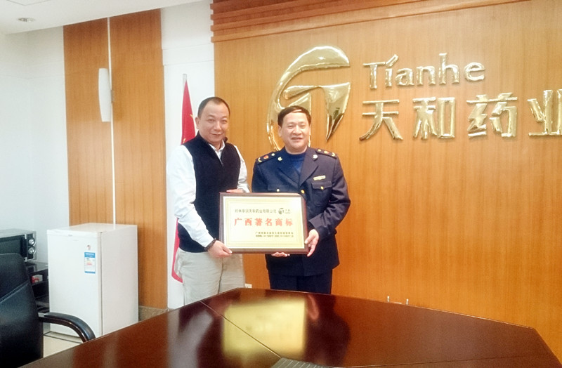 �������ʹ���-׷�󿵽�,����һ������