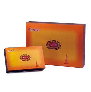 <dt>ҩƷ����</dt><dd>�̲ݰ�װ</dd>